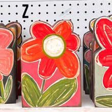 Load image into Gallery viewer, 6.5x9 stand alone scalloped - wood flower cutout blocks