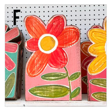 Load image into Gallery viewer, 10x15 stand alone scalloped - wood flower cutout blocks