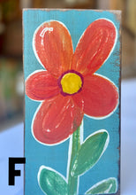 Load image into Gallery viewer, Medium stand alone - wood flower blocks

