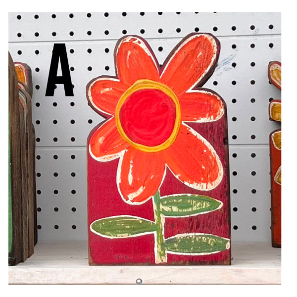 6x10.5 stand alone scalloped - wood flower cutout blocks